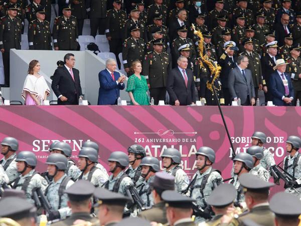 5 de Mayo, orgullo de Puebla; AMLO y Sergio Salomón encabezan Desfile Cívico-Militar