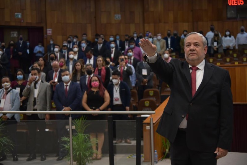 Reelige Congreso a Domingo Bahena como Secretario General