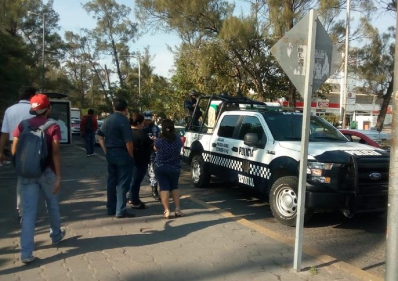 Asaltan a hombre en el centro de Veracruz, le despojaron 15 mil pesos