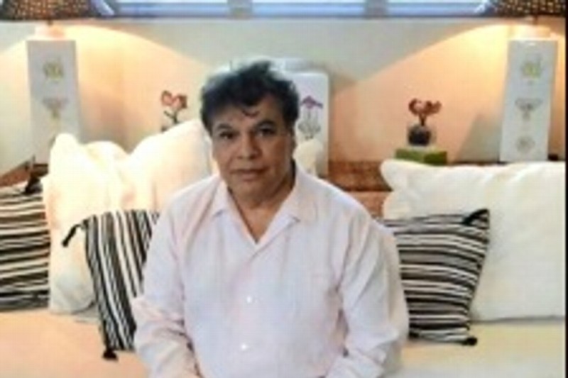 Juan Gabriel está molesto por supuesta fotografía de su fallecimiento: Ex mánager