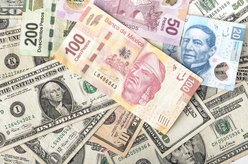 Un peso cauteloso cierra de nuevo con cambios marginales